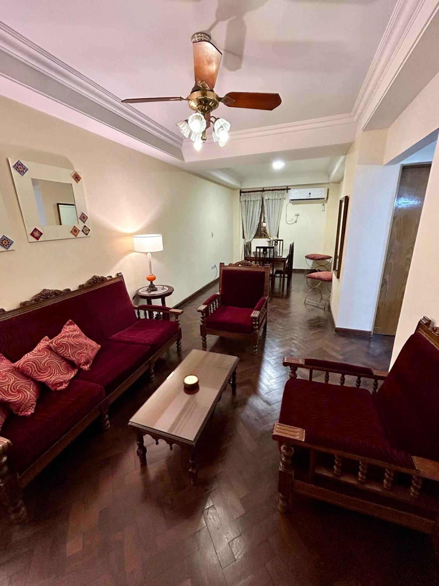 Laprida, Departamento Centrico, Planta Baja *